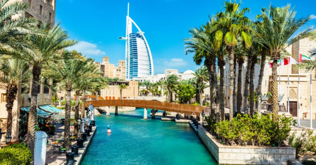 Breaking the Plastic Habit: How the UAE is Leading the Global Fight Against Plastic Pollution